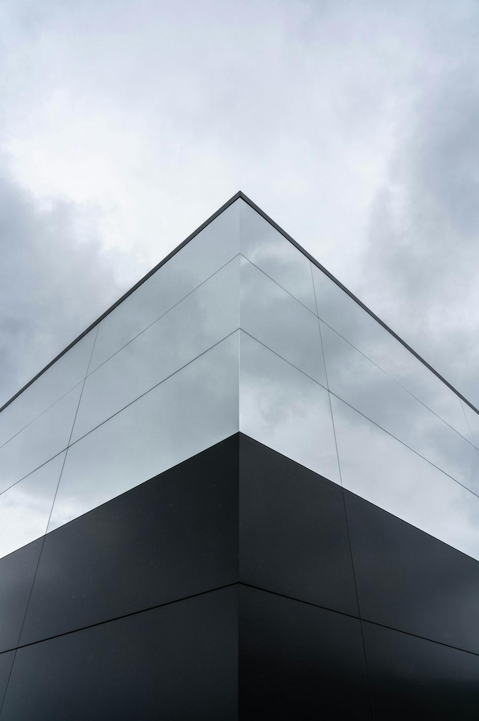 Lakeshore Residence